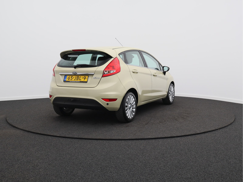 Ford Fiesta 1.6 Titanium/ lage km/ zeer mooi!