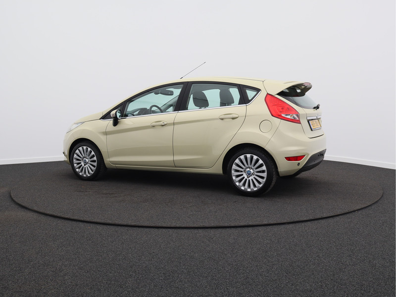 Ford Fiesta 1.6 Titanium/ lage km/ zeer mooi!