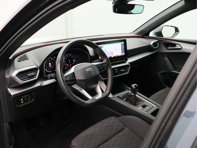 SEAT Leon 1.0 TSI FR Business Intense/ achteruitrijcamera/ zeer mooi!