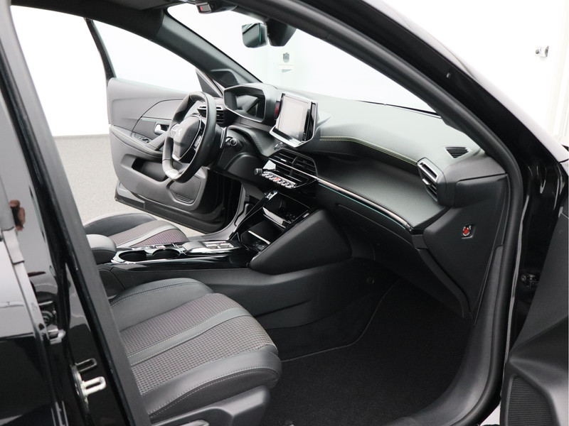 Peugeot 208 1.2 PureTech GT/ automaat/ lage km/ zeer mooi!