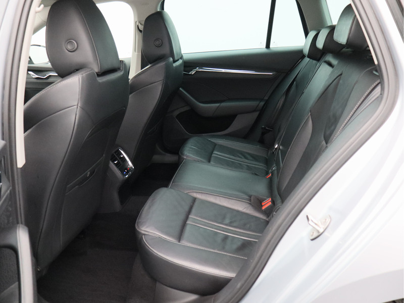 Škoda Octavia Combi 1.0 TSI Business Edition Plus/ leder/ trekhaak!