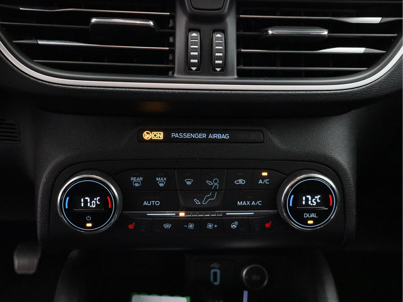 Ford Focus Wagon 1.0 EcoBoost Trend Edition/ winterpakket/ climate control!