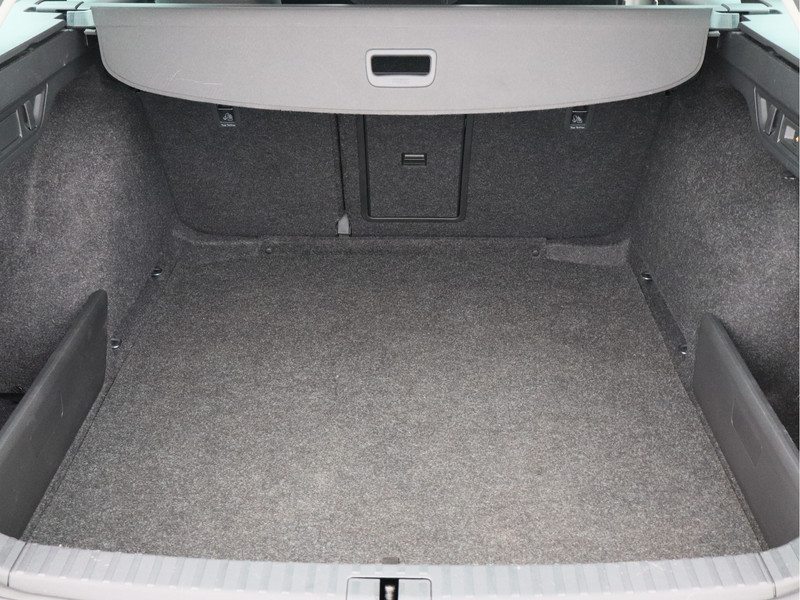 Škoda Octavia Combi 1.0 e-TSI Business Edition Plus/ automaat/ trekhaak!
