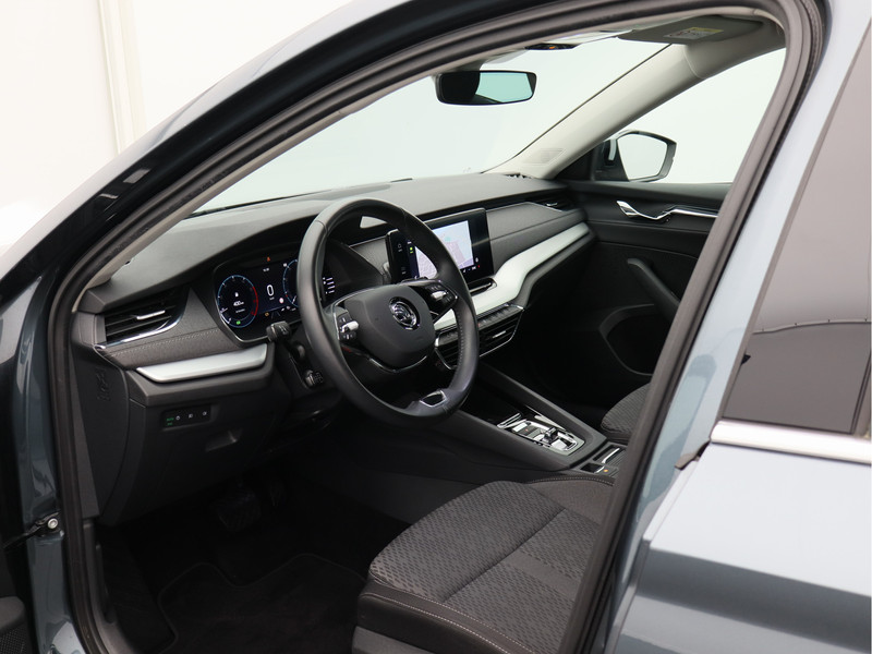 Škoda Octavia Combi 1.0 e-TSI Business Edition Plus/ automaat/ trekhaak!
