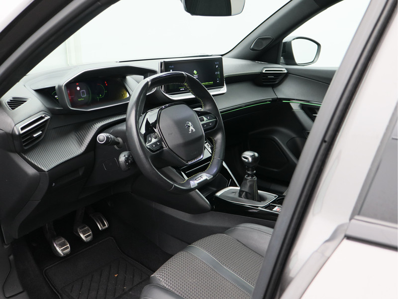 Peugeot 2008 1.2 PureTech GT-Line/ lage km/ compleet!