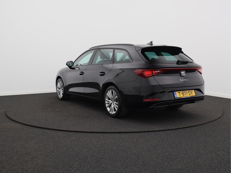 SEAT Leon Sportstourer 1.0 eTSI Style Business Intense/ automaat/ zeer mooi!