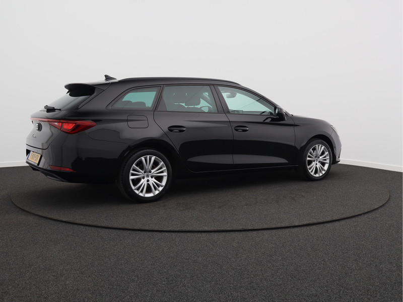 SEAT Leon Sportstourer 1.0 eTSI Style Business Intense/ automaat/ zeer mooi!