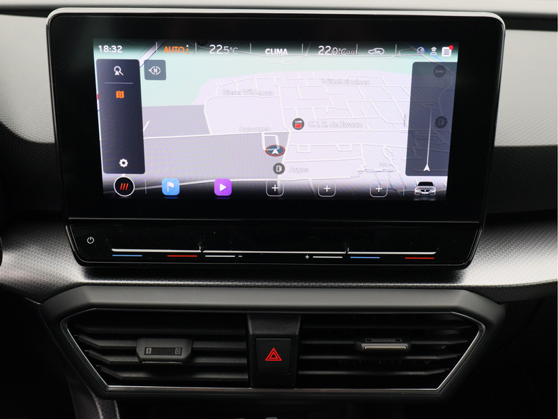 SEAT Leon Sportstourer 1.0 eTSI Style Business Intense/ automaat/ zeer mooi!