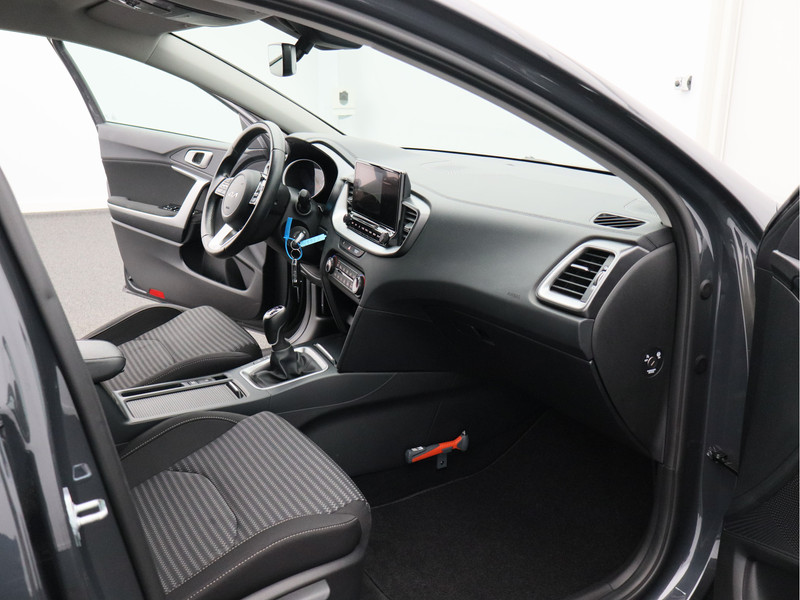 Kia Ceed Sportswagon 1.5 T-GDi DynamicLine/ trekhaak/ lage km!