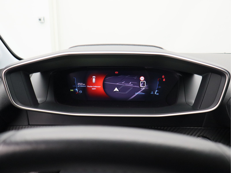Peugeot 208 1.2 PureTech Allure Pack/ lage km/ zeer mooi!