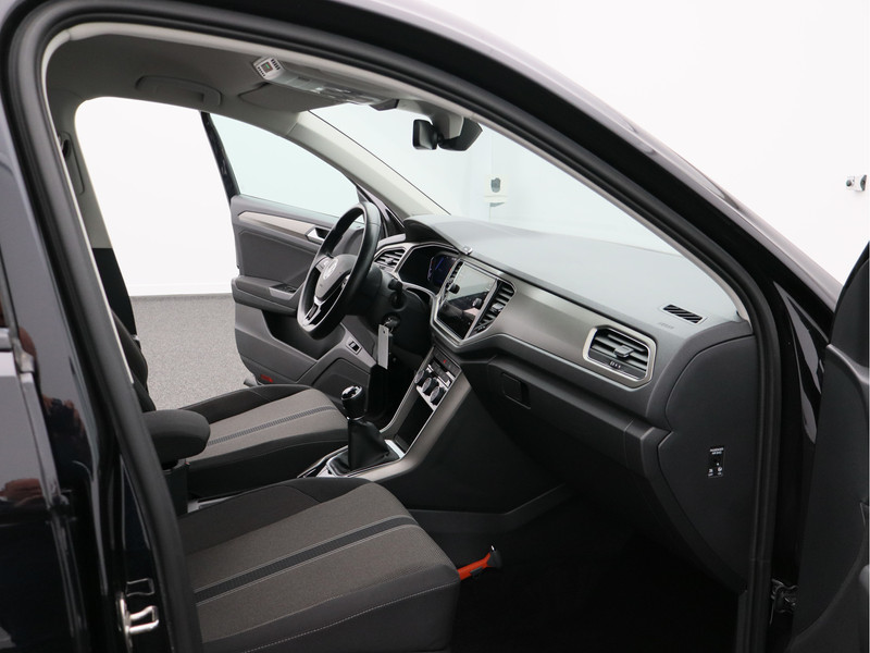 Volkswagen T-Roc 1.0 TSI Style Business/ trekhaak/ camera!