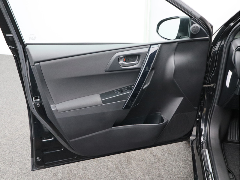 Toyota Auris Touring Sports 1.8 Hybrid Energy Plus/ lage km/ zeer mooi!