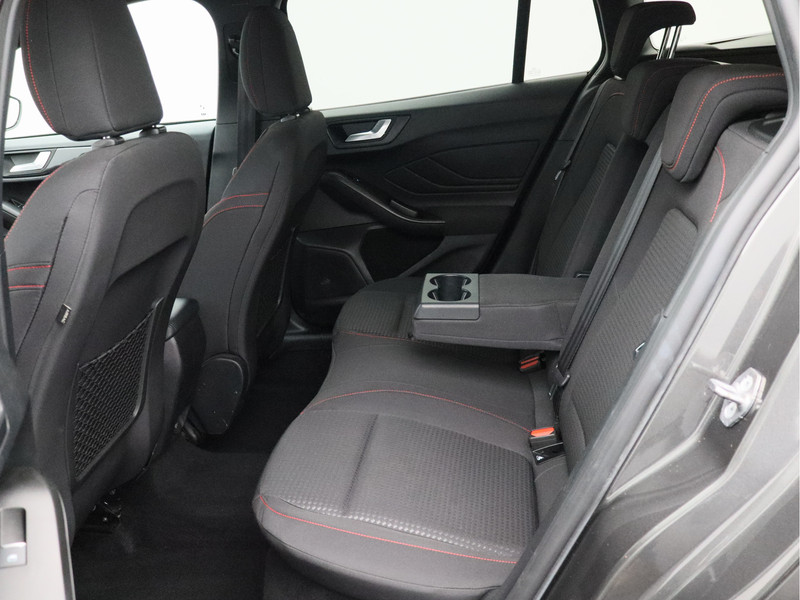 Ford Focus Wagon 1.0 EcoBoost Hybrid ST Line X Business/ zeer mooi!