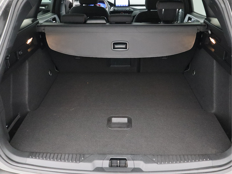 Ford Focus Wagon 1.0 EcoBoost Hybrid ST Line X Business/ zeer mooi!