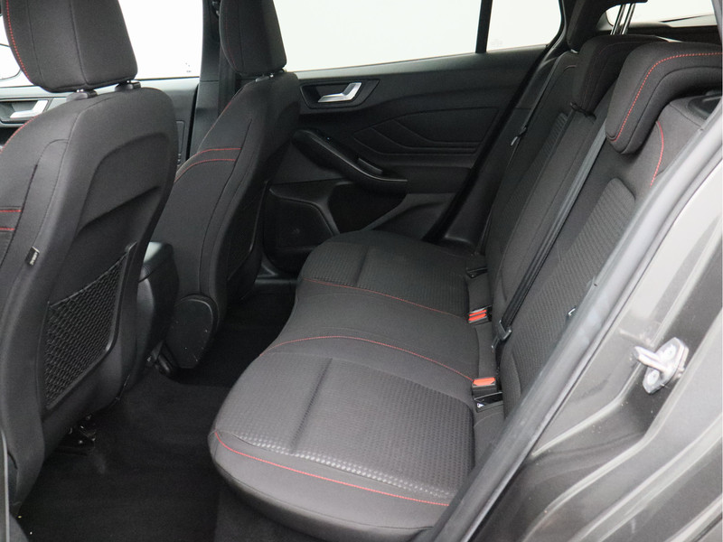 Ford Focus Wagon 1.0 EcoBoost Hybrid ST Line X Business/ zeer mooi!