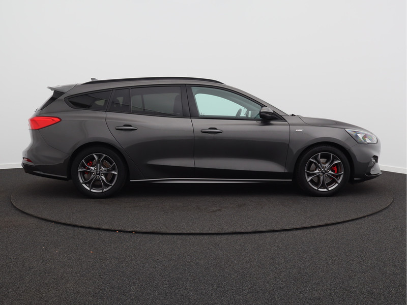 Ford Focus Wagon 1.0 EcoBoost Hybrid ST Line X Business/ zeer mooi!