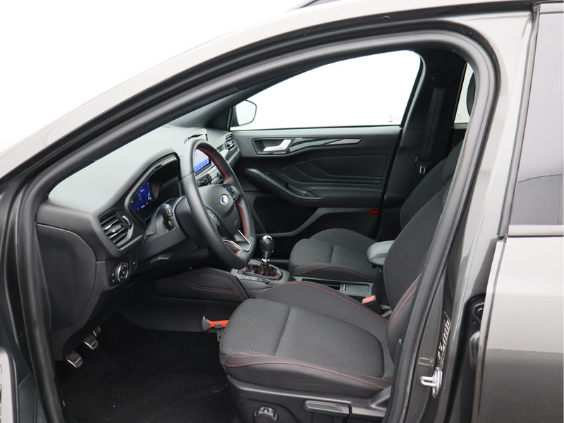 Ford Focus Wagon 1.0 EcoBoost Hybrid ST Line X Business/ zeer mooi!