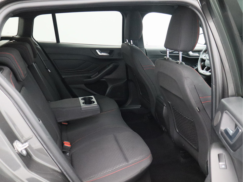 Ford Focus Wagon 1.0 EcoBoost Hybrid ST Line X Business/ compleet!