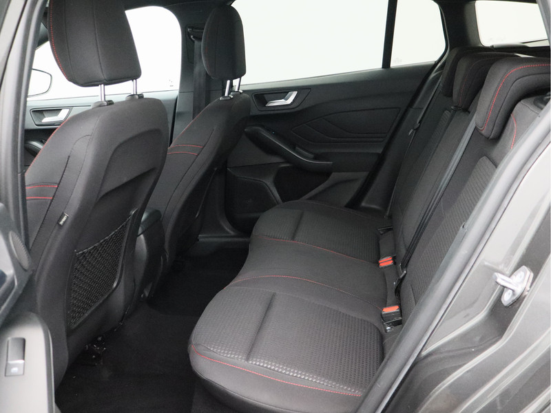Ford Focus Wagon 1.0 EcoBoost Hybrid ST Line X Business/ compleet!