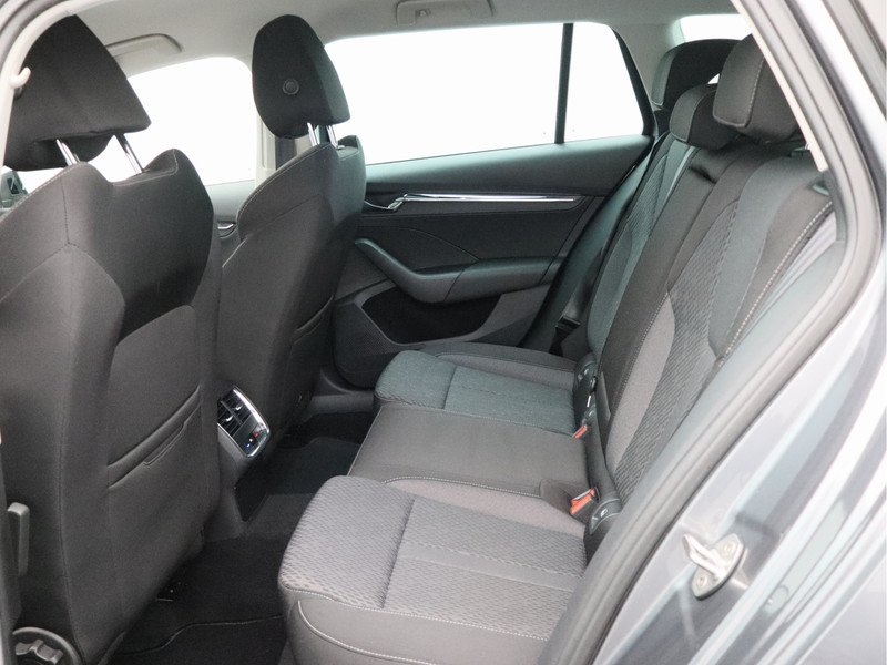 Škoda Octavia Combi 1.0 e-TSI Business Edition Plus/ automaat/ compleet!