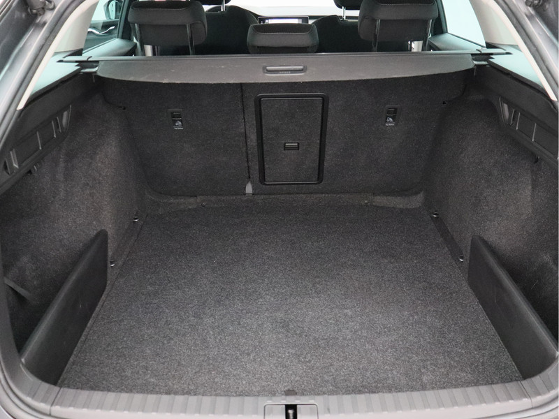 Škoda Octavia Combi 1.0 e-TSI Business Edition Plus/ automaat/ compleet!