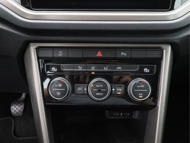 Volkswagen T-Roc 1.0 TSI Style/ lage km/ zeer mooi!