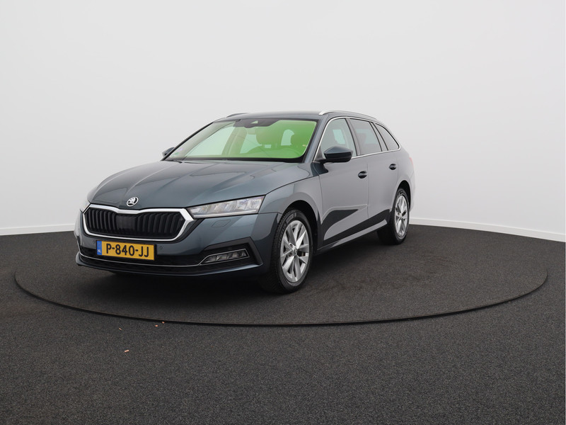 Škoda Octavia Combi 1.5 e-TSI Business Edition/ automaat!