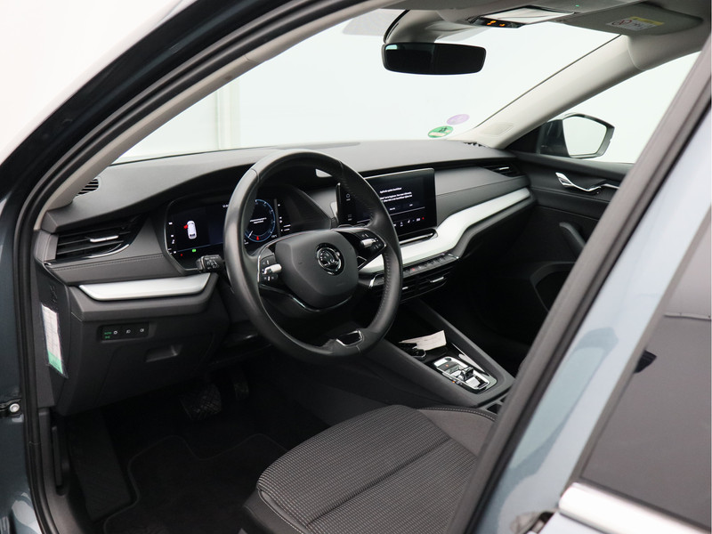 Škoda Octavia Combi 1.5 e-TSI Business Edition/ automaat!
