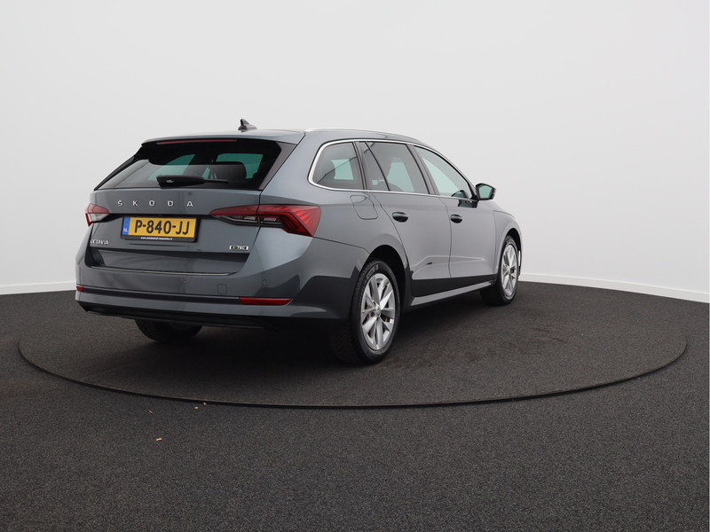 Škoda Octavia Combi 1.5 e-TSI Business Edition/ automaat!