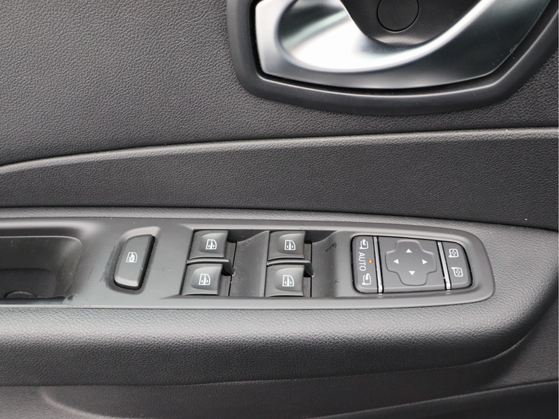 Renault Captur 0.9 TCe Limited/ lage km/ zeer mooi!