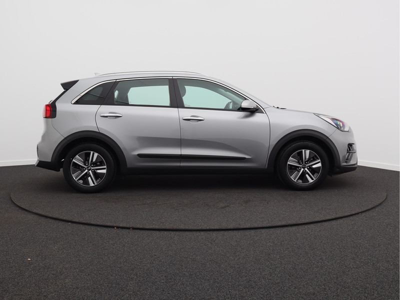 Kia Niro 1.6 GDi Hybrid DynamicLine/ lage km/ trekhaak!