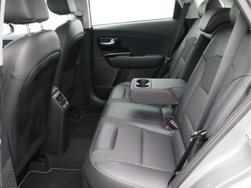 Kia Niro 1.6 GDi Hybrid DynamicLine/ lage km/ trekhaak!
