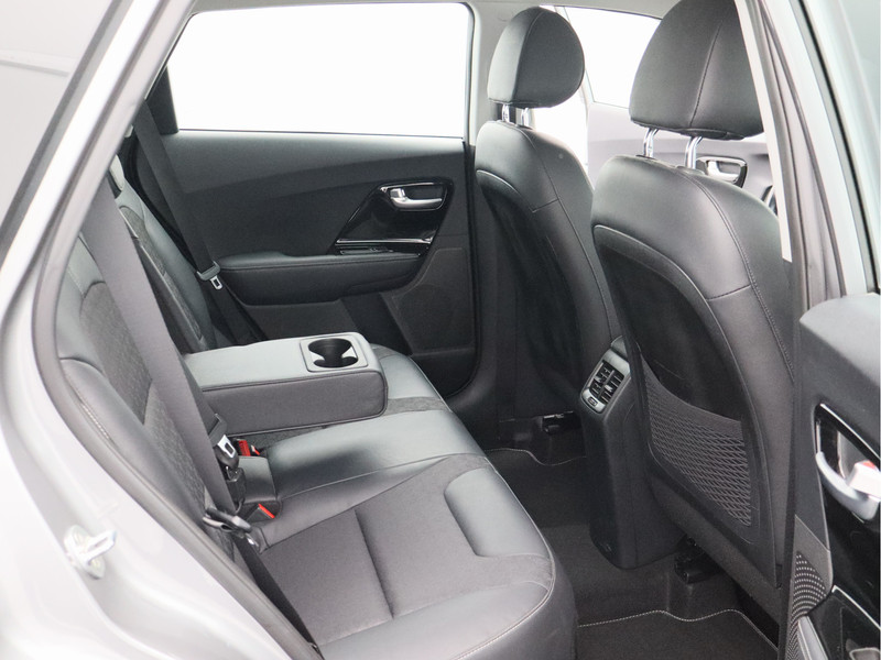 Kia Niro 1.6 GDi Hybrid DynamicLine/ lage km/ trekhaak!