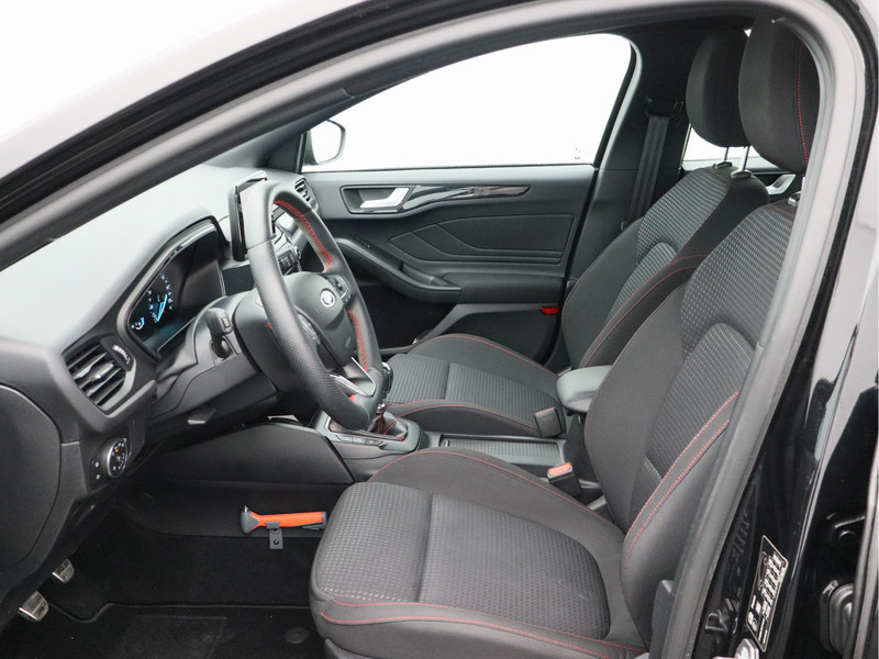 Ford Focus 1.0 EcoBoost ST Line Business/ lage km/ zeer mooi!