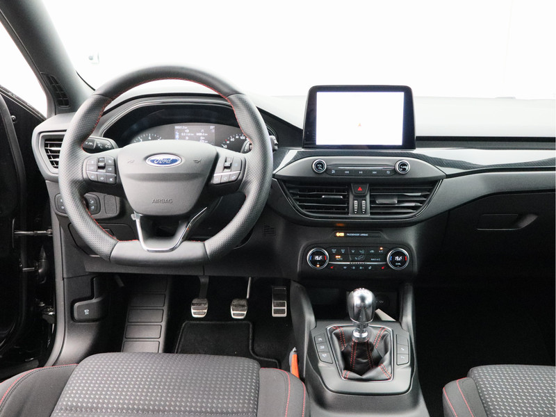 Ford Focus 1.0 EcoBoost ST Line Business/ lage km/ zeer mooi!