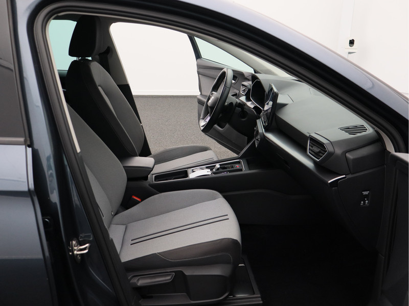 SEAT Leon Sportstourer 1.0 eTSI Style Business Intense/ automaat!