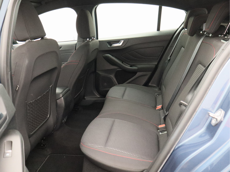 Ford Focus 1.0 EcoBoost ST Line Business/ lage km/ zeer mooi!