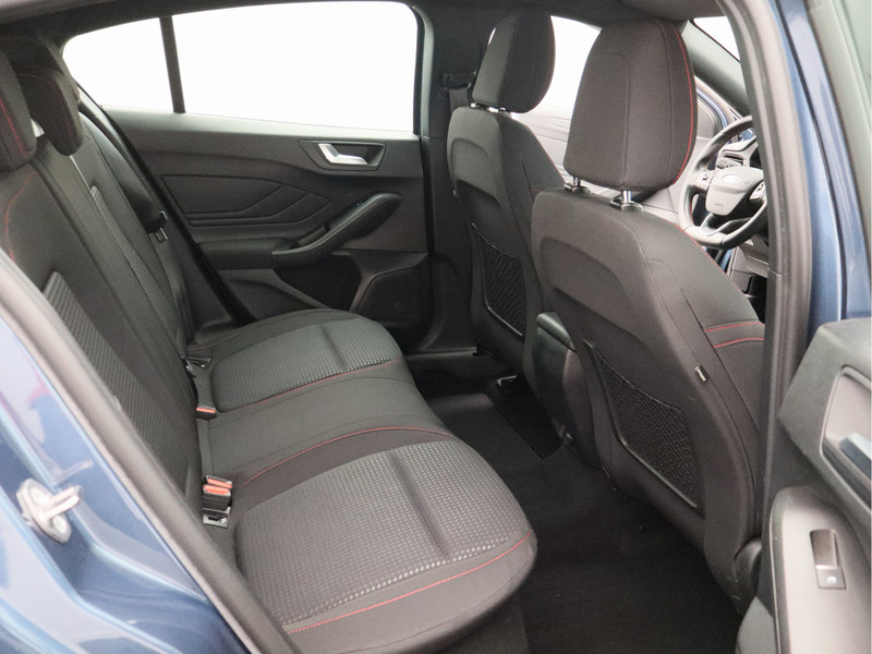Ford Focus 1.0 EcoBoost ST Line Business/ lage km/ zeer mooi!