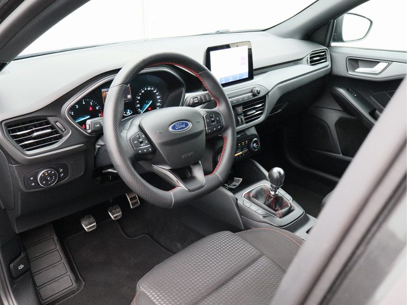 Ford Focus Wagon 1.0 EcoBoost Hybrid ST Line Style/ lage km/ zeer mooi!