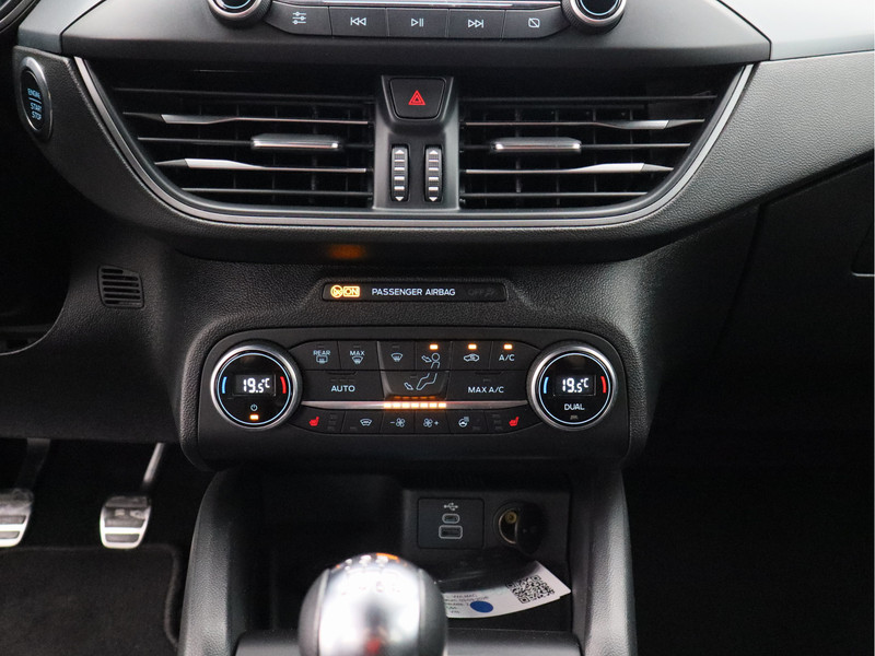 Ford Focus Wagon 1.0 EcoBoost Hybrid ST Line Style/ lage km/ zeer mooi!
