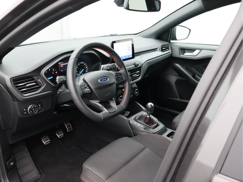 Ford Focus Wagon 1.0 EcoBoost Hybrid ST Line Style/ lage km/ zeer mooi!