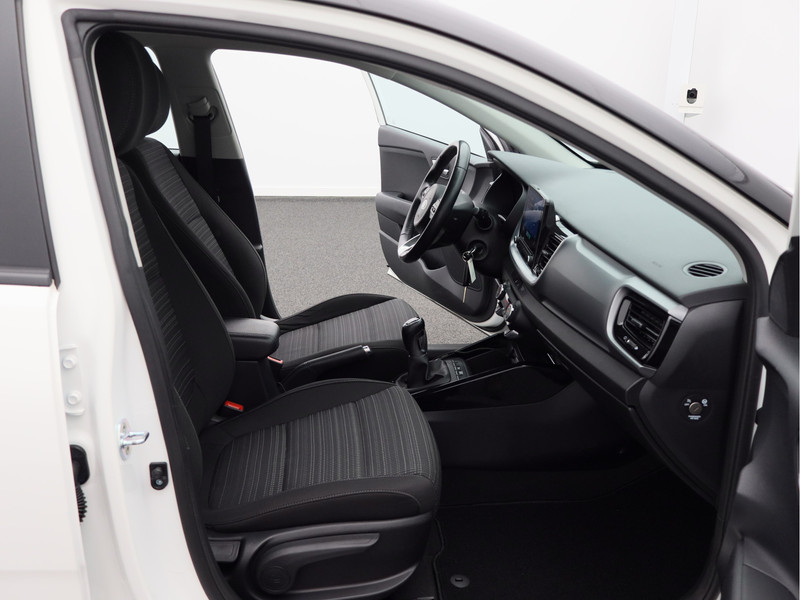 Kia Stonic 1.0 T-GDi MHEV DynamicLine/ lage km!