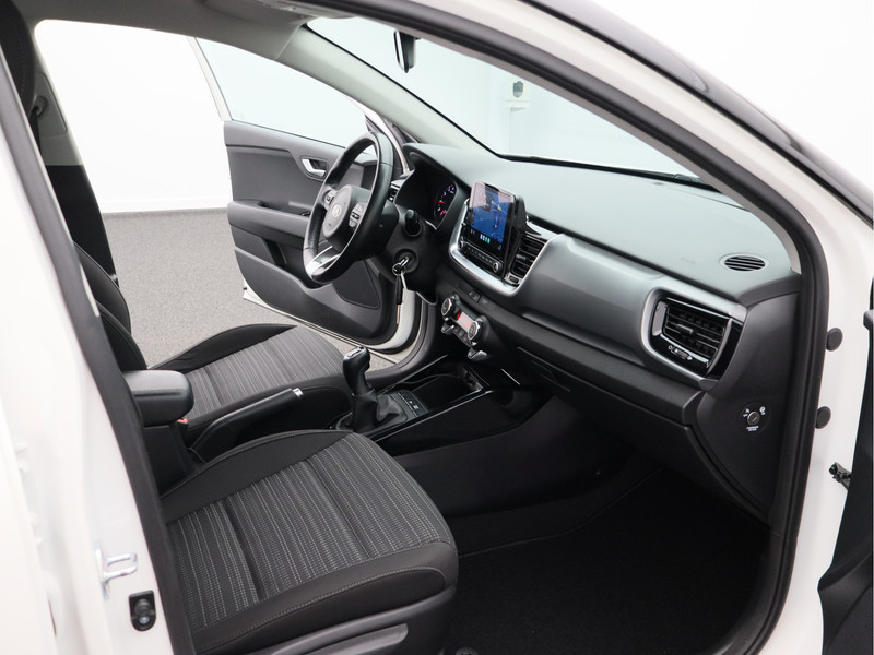 Kia Stonic 1.0 T-GDi MHEV DynamicLine/ lage km!