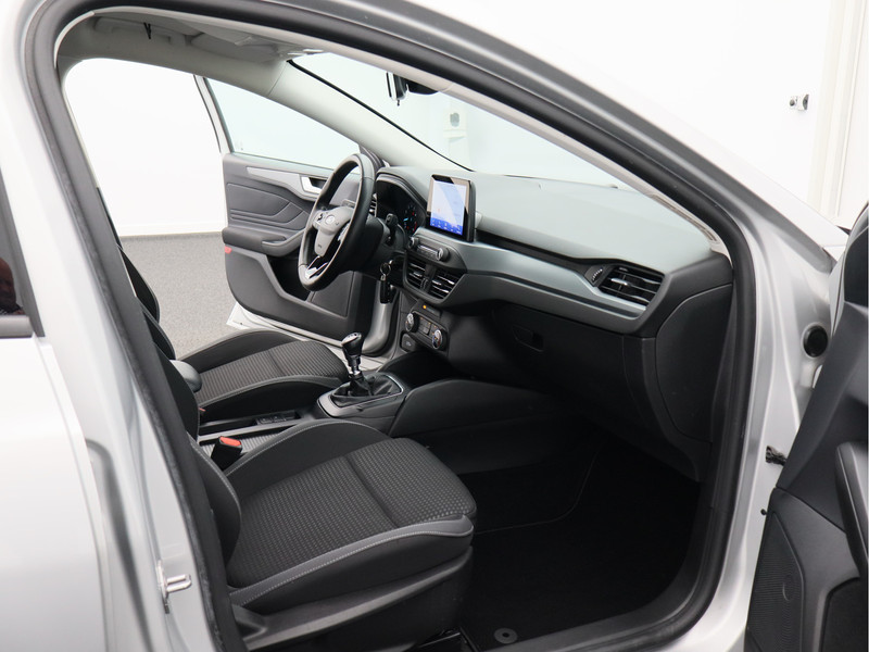 Ford Focus Wagon 1.0 EcoBoost Hybrid Connected/ lage km!