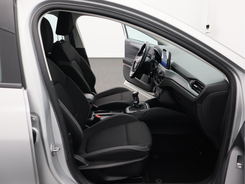Ford Focus Wagon 1.0 EcoBoost Hybrid Connected/ lage km!