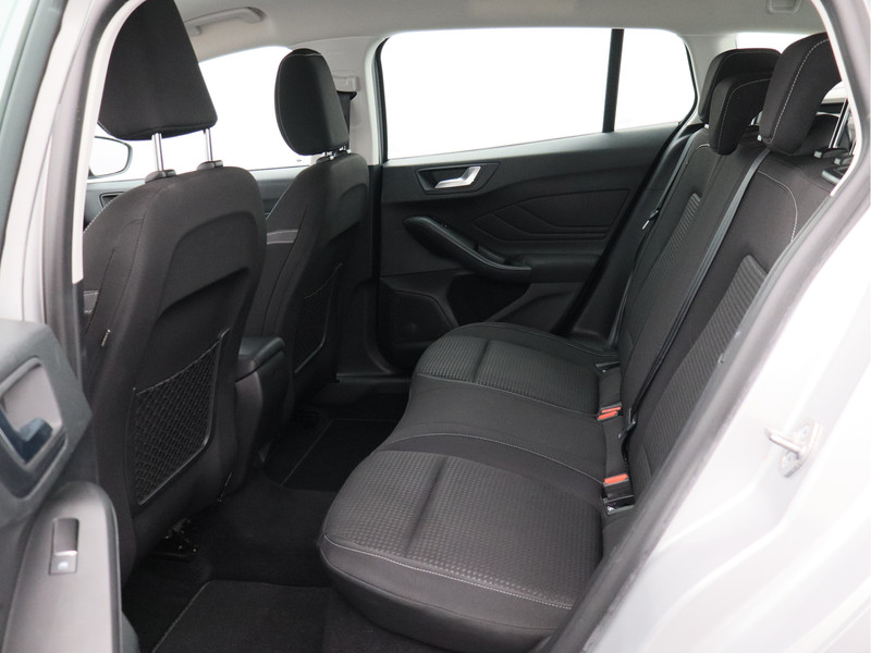 Ford Focus Wagon 1.0 EcoBoost Hybrid Connected/ lage km!