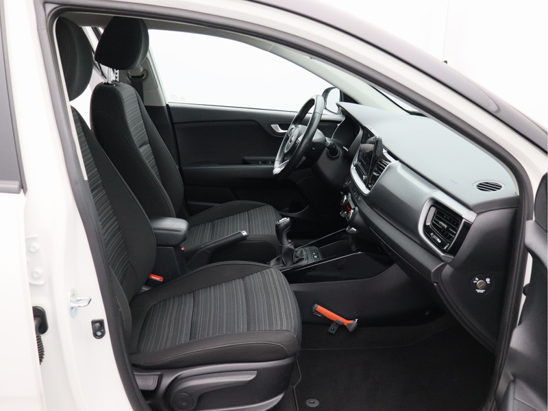 Kia Stonic 1.0 T-GDi MHEV DynamicPlusLine/ lage km/ zeer mooi!