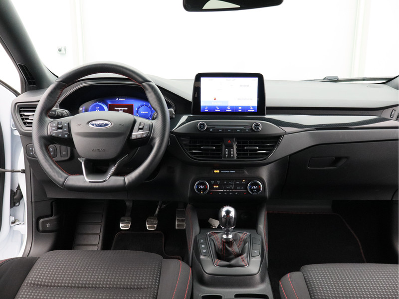 Ford Focus Wagon 1.0 EcoBoost Hybrid ST Line X Business/ compleet!