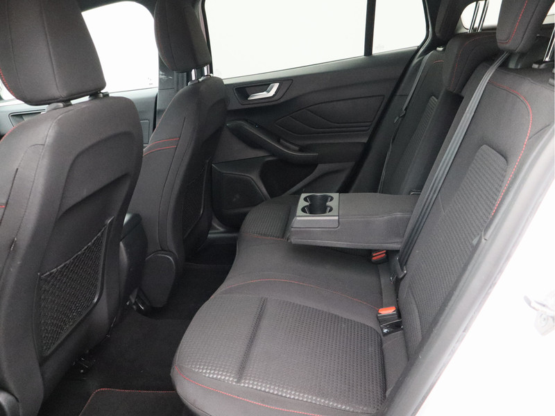 Ford Focus Wagon 1.0 EcoBoost Hybrid ST Line X Business/ compleet!