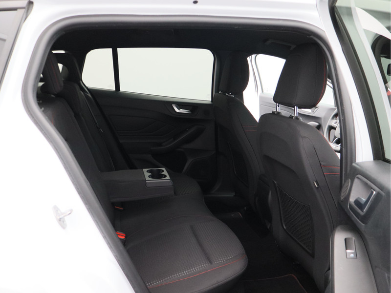 Ford Focus Wagon 1.0 EcoBoost Hybrid ST Line X Business/ compleet!
